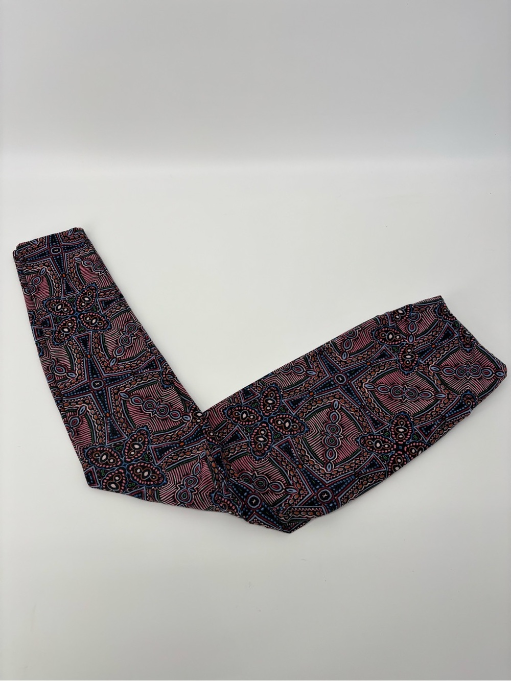 LuLaRoe OS Leggings‎ Geometric Mandala Mosaic Tile Pink Blue Patterned Women